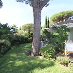 Domek alpejski Gasmed29 - Golfe De St-tropez - Maison Climatisee 3 Avec Beau Jardin Et Apercu *