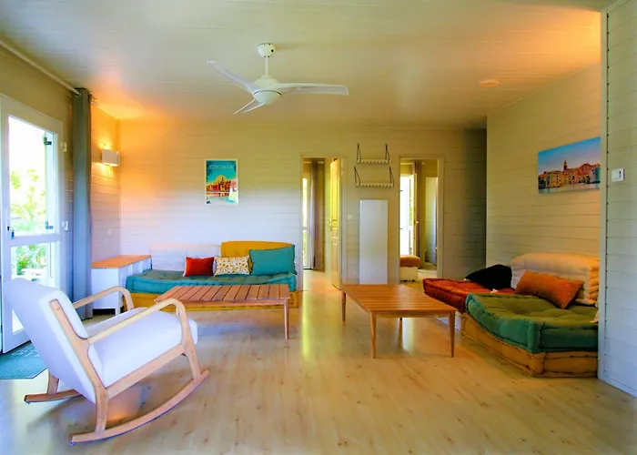 Chalet Gasmed29 - Golfe De St-tropez - Maison Climatisee 3 Avec Beau Jardin Et Apercu