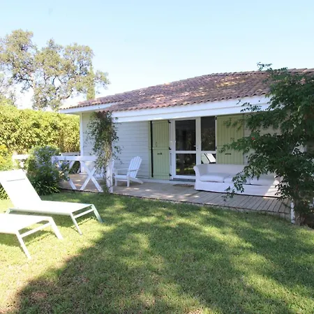 Gasmed29 - Golfe De St-tropez - Californien Dans Domaine Prive Chalet